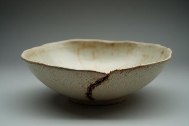 Wabi-sabi pottery